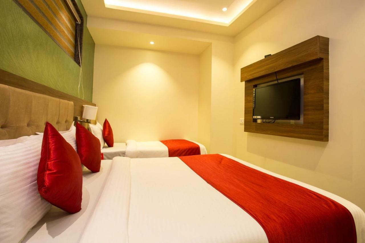 Hotel Grace Inn Bombay Extérieur photo