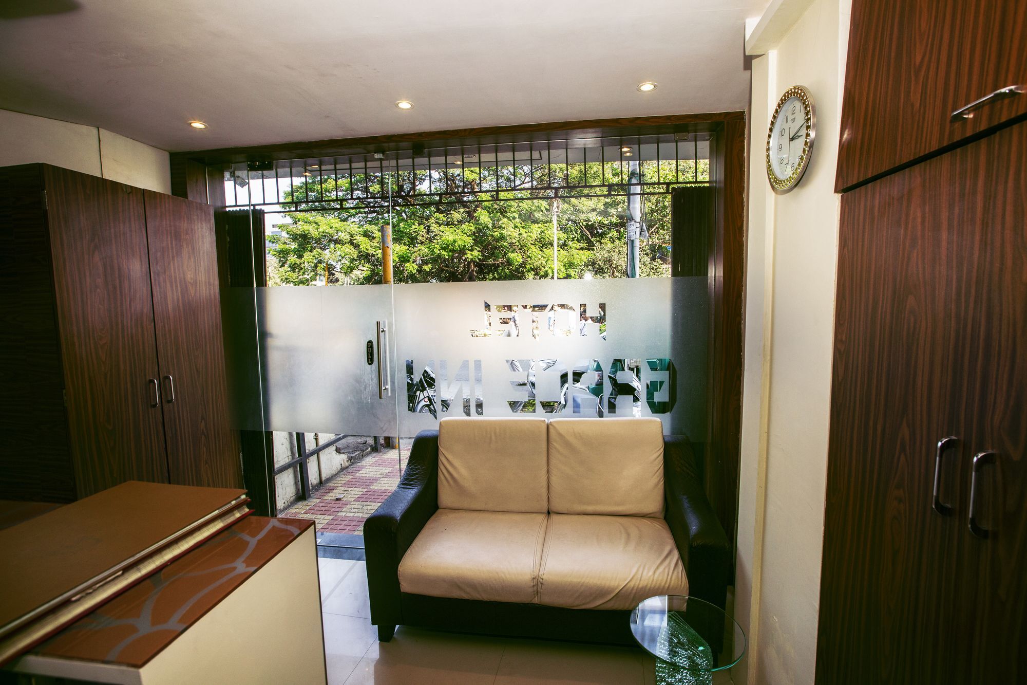 Hotel Grace Inn Bombay Extérieur photo